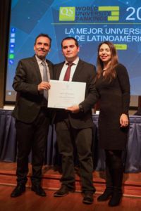 Clase Ejecutiva UC graduó a alumnos de Walmart de sus programas de diplomado online.